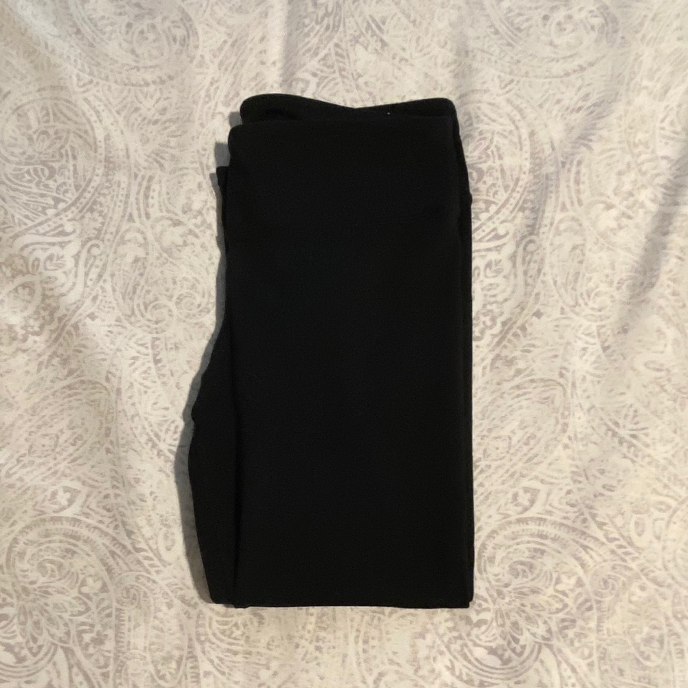 Fabletics Leggings EUC Powerhold Capri